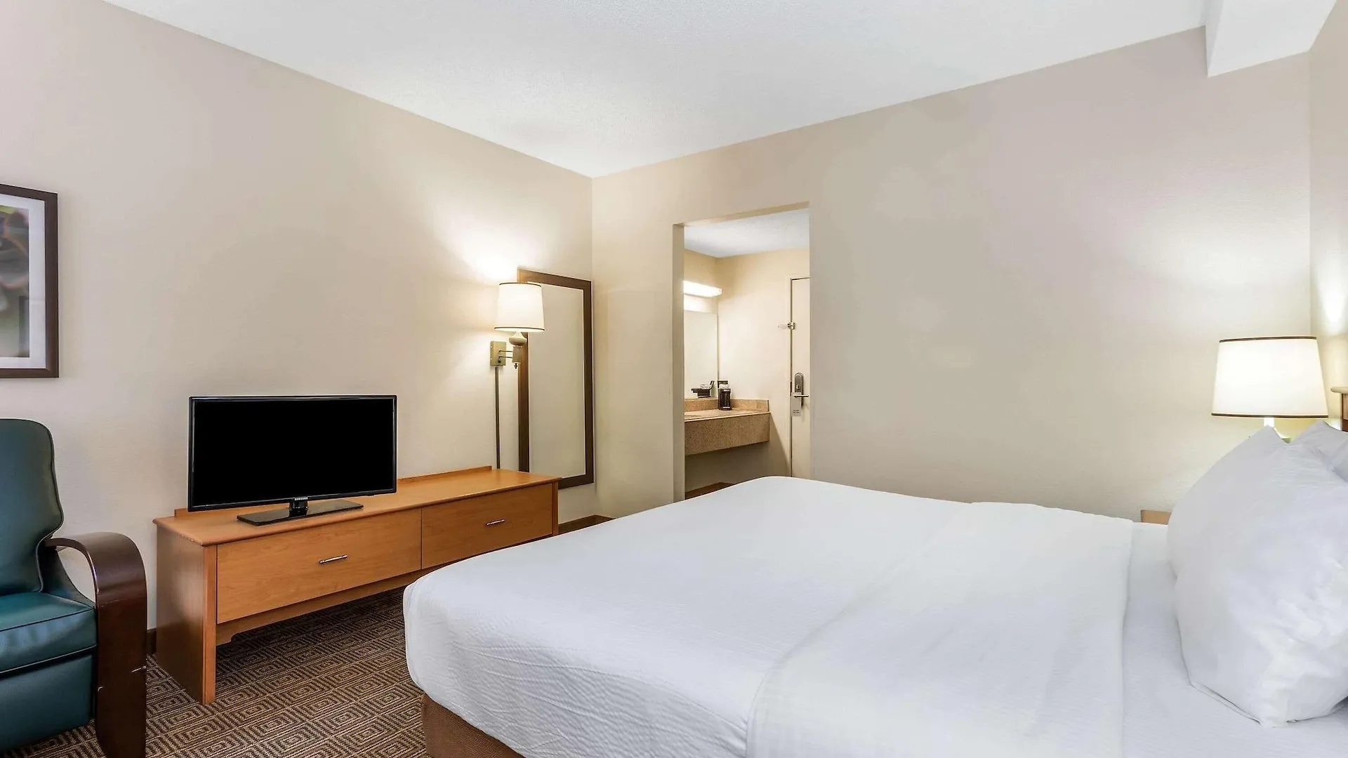 Hotel La Quinta By Wyndham Orlando South Williamsburg