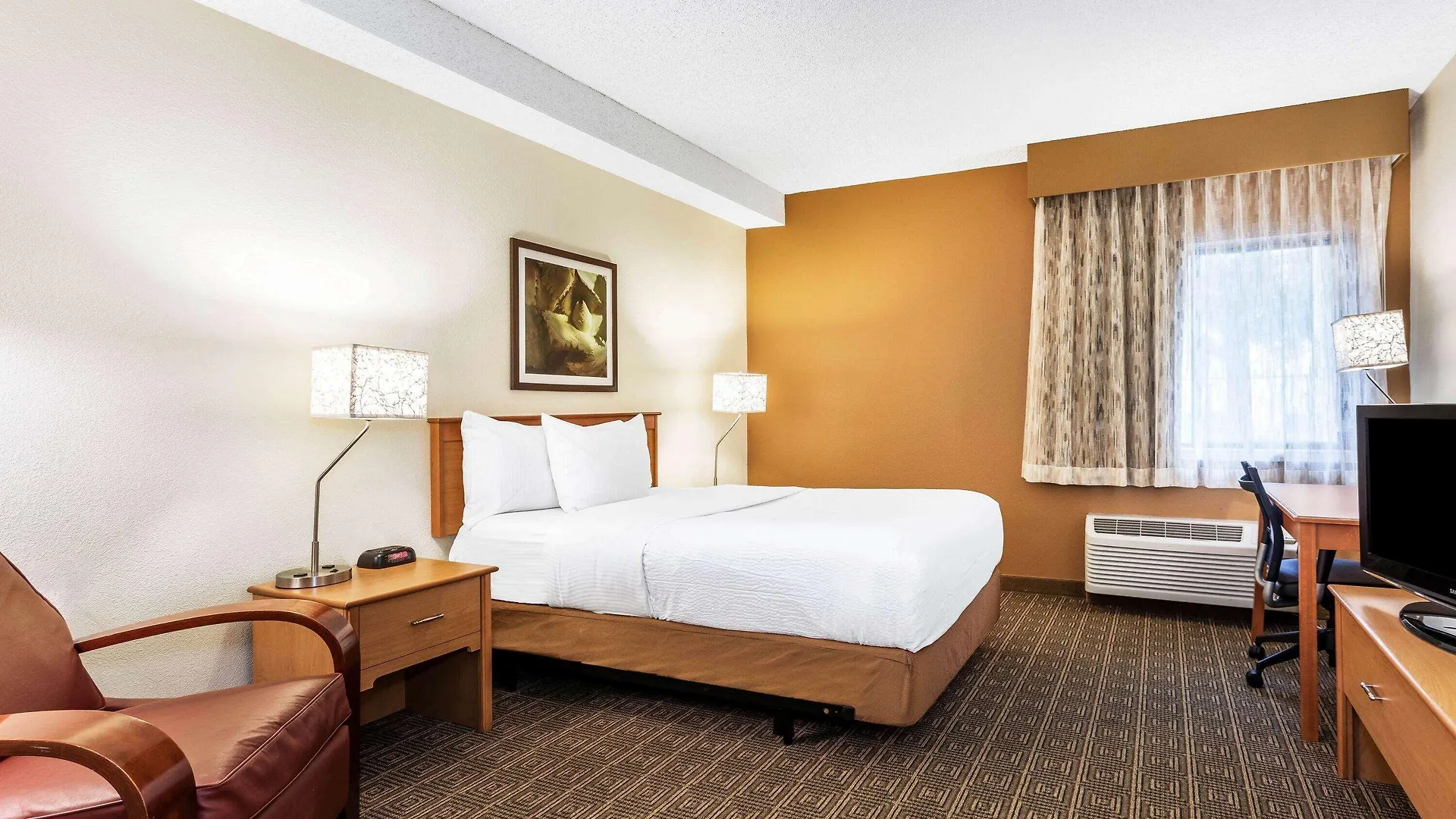 Hotel La Quinta By Wyndham Orlando South Williamsburg