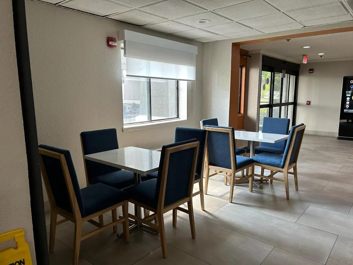 Hotel La Quinta By Wyndham Orlando South Williamsburg