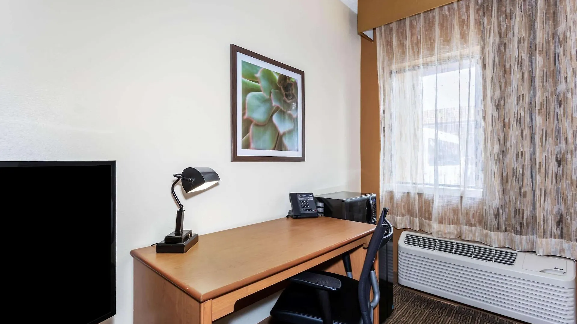 Hotel La Quinta By Wyndham Orlando South Williamsburg