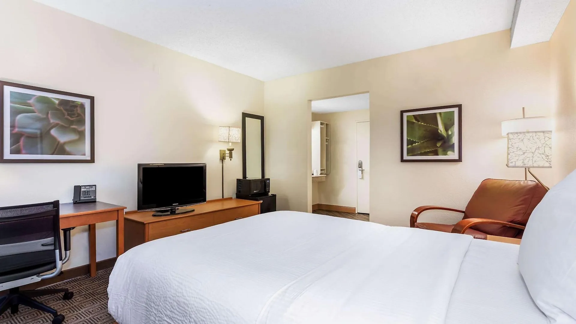 Hotel La Quinta By Wyndham Orlando South Williamsburg